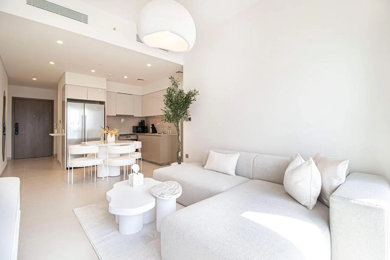 Havenue At Burj Royale - Full Burj Khalifa View - 2 Bed Apartment - Pool - Gym Dubai
